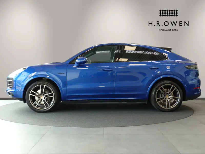 2023 Porsche Cayenne V6