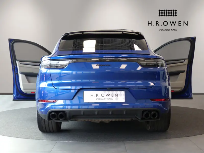 2023 Porsche Cayenne V6
