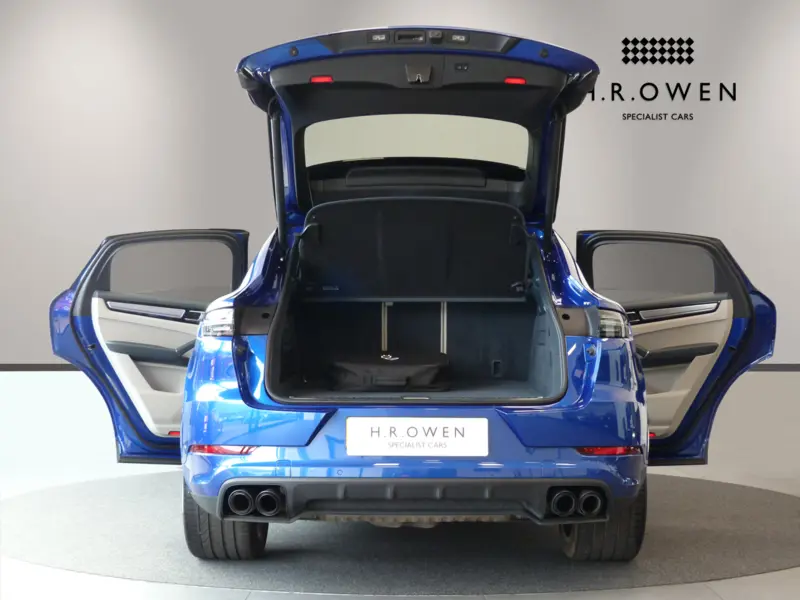 2023 Porsche Cayenne V6