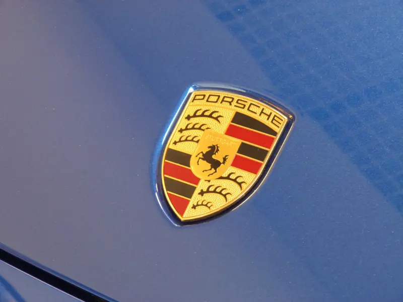 2023 Porsche Cayenne V6