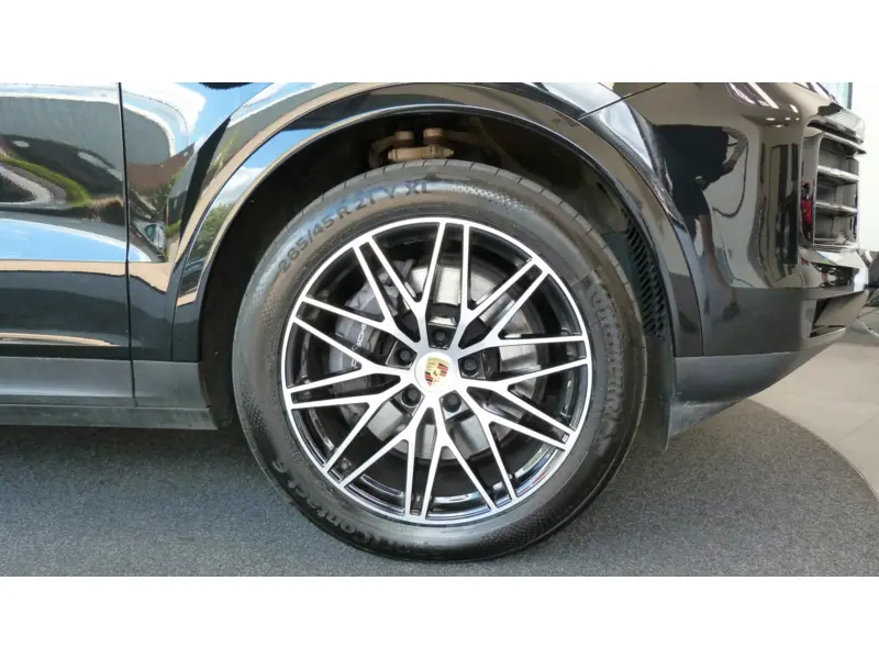 2024 Porsche Cayenne 3.0 V6 E-Hybrid