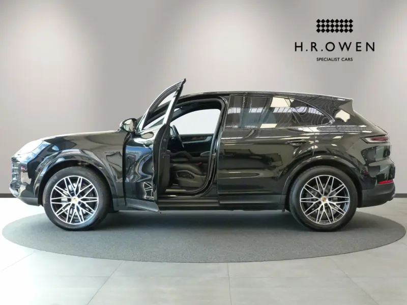 2024 Porsche Cayenne 3.0 V6 E-Hybrid