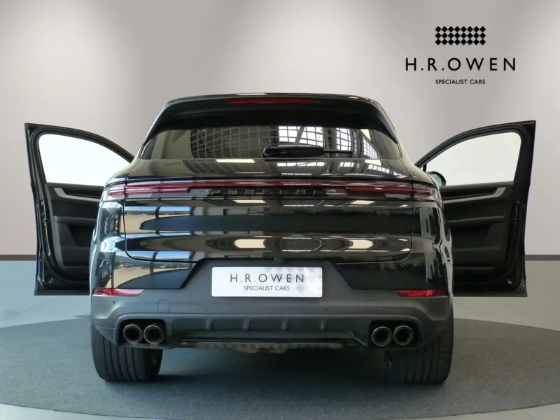 2024 Porsche Cayenne 3.0 V6 E-Hybrid