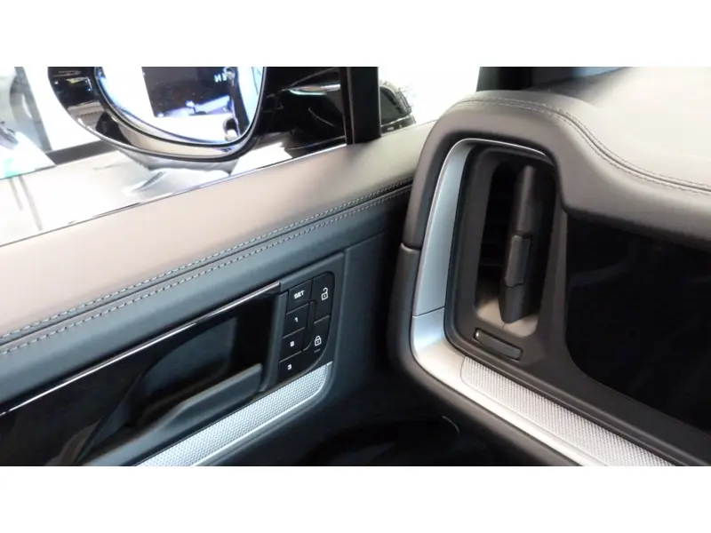 2024 Porsche Cayenne 3.0 V6 E-Hybrid
