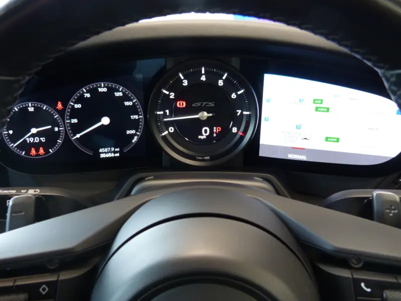 2023 Porsche 911 3.0 T 992 Carrera 4 GTS