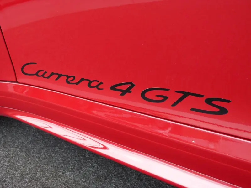 2023 Porsche 911 3.0 T 992 Carrera 4 GTS